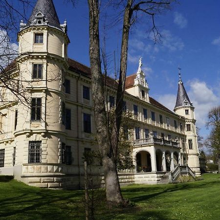 Schloss Puchberg เวลส์ ภายนอก รูปภาพ