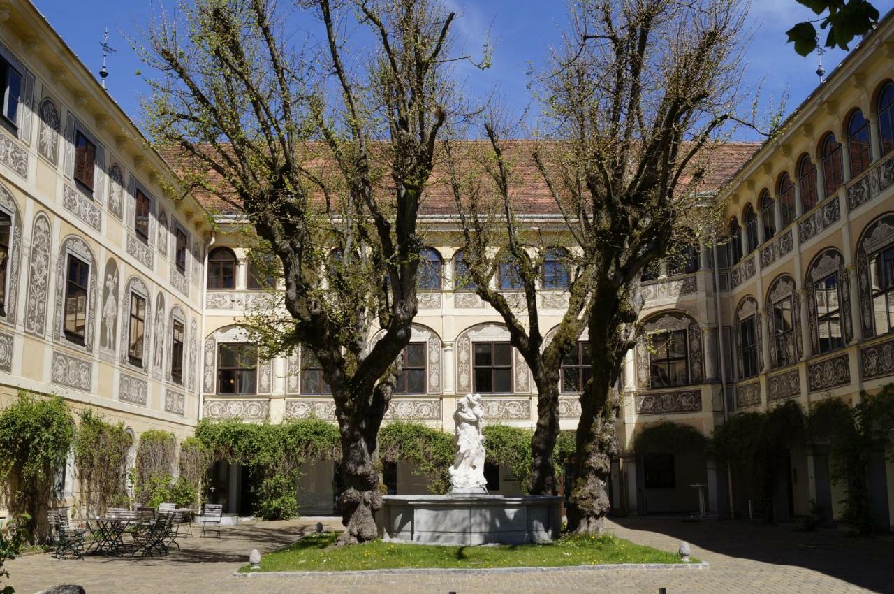 Schloss Puchberg เวลส์ ภายนอก รูปภาพ